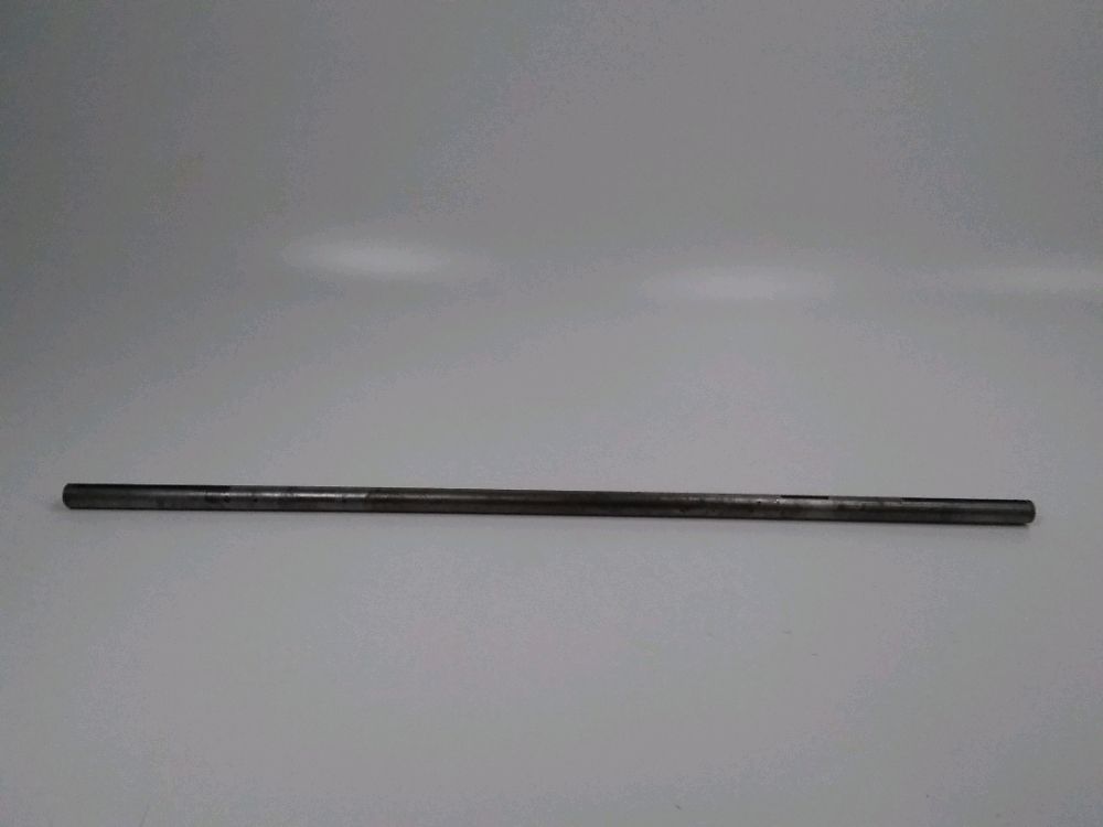 Axe de roue arriere