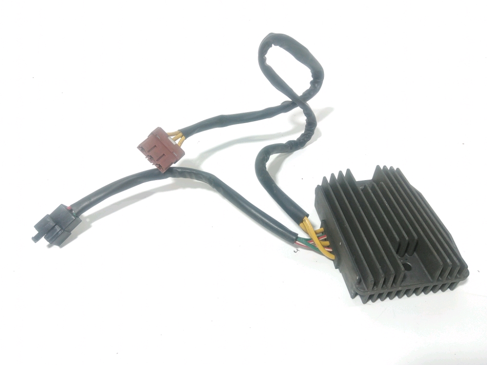 Regulateur de tension