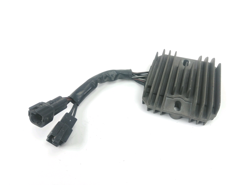 Regulateur de tension