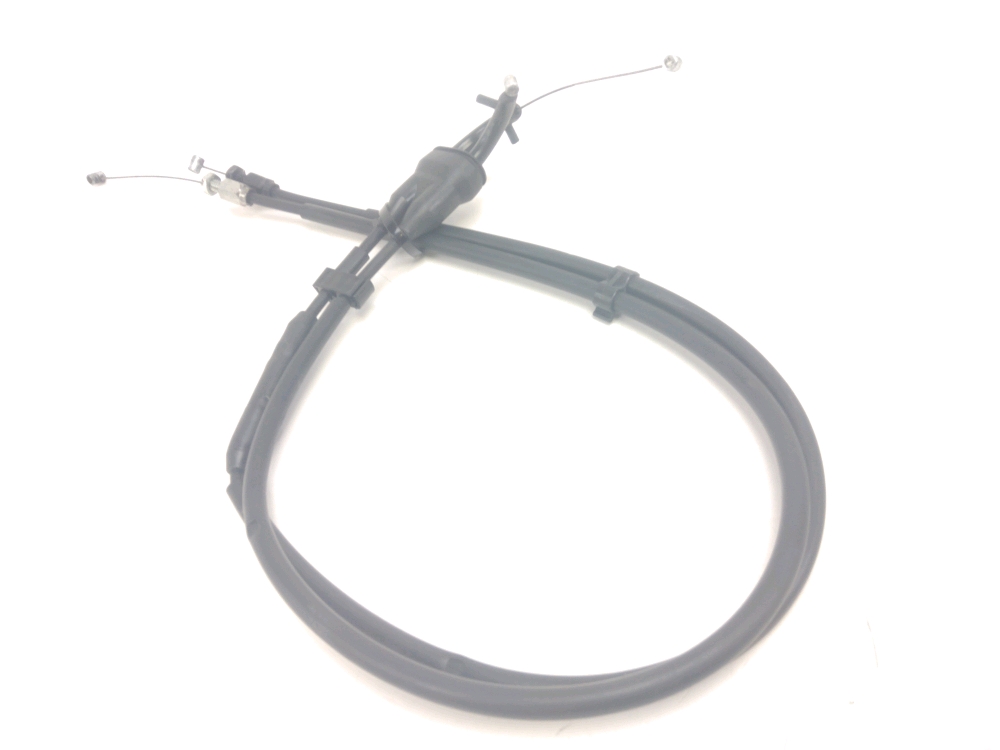 Cable d'accelerateur