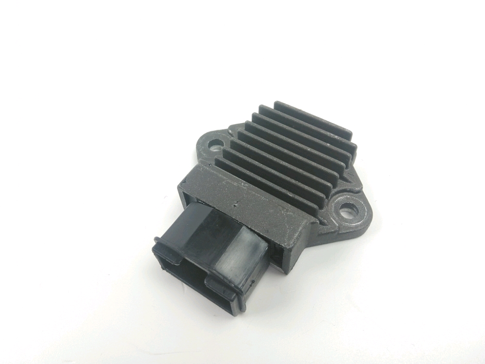 Regulateur de tension