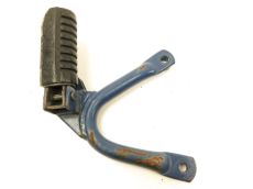 Platine et repose pieds arriere droit