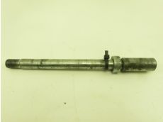 Axe de roue avant