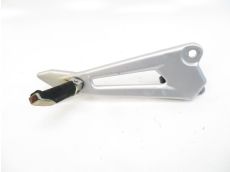 Platine et repose pieds arriere droit