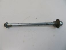 Axe de roue avant