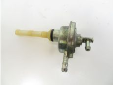 Robinet essence