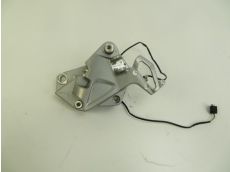 Platine avant droite