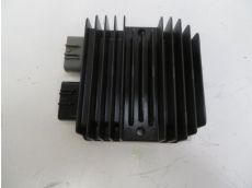 Regulateur de tension