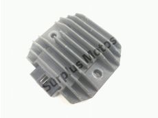 Regulateur de tension