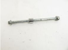 Axe de roue arriere