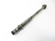 Axe de roue avant