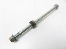 Axe de roue avant