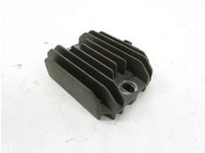 Regulateur de tension