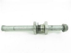 Axe de roue arriere