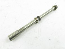 Axe de roue avant