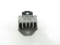 Regulateur de tension