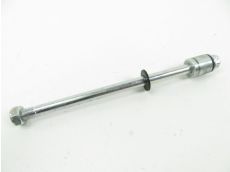 Axe de roue avant