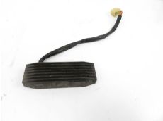Regulateur de tension