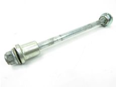 Axe de roue arriere