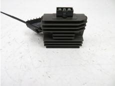 Regulateur de tension