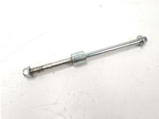 Axe de roue avant