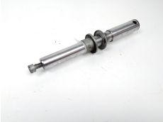 Axe de roue avant