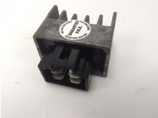 Regulateur de tension