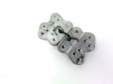 Platine avant droite