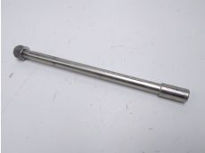 Axe de roue avant