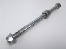 Axe de roue avant