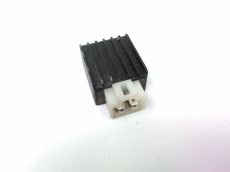 Regulateur de tension