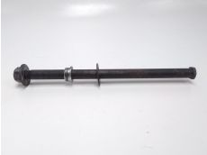 Axe de roue arriere