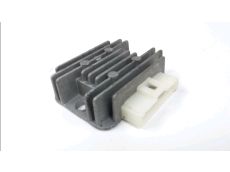 Regulateur de tension
