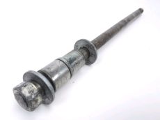 Axe de roue arriere