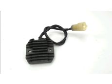 Regulateur de tension