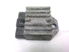 Regulateur de tension