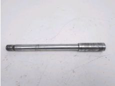 Axe de roue avant