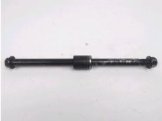 Axe de roue arriere