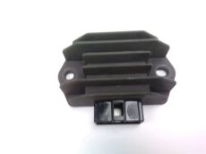 Regulateur de tension