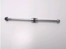Axe de roue avant