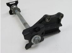 Axe de roue arriere