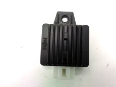 Regulateur de tension