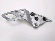 Platine avant droite