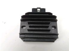 Regulateur de tension