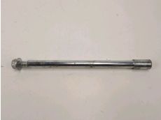 Axe de roue avant