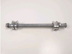 Axe de bras oscillant