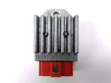 Regulateur de tension