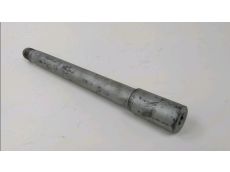 Axe de roue avant