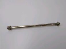 Axe de roue avant