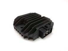 Regulateur de tension